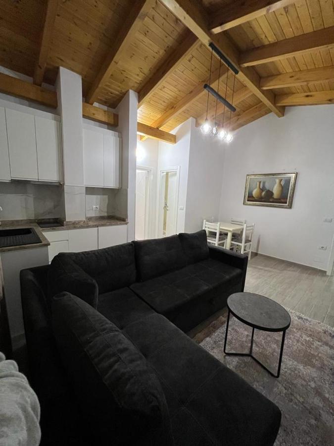 Trip-Stop Apartments Vlore Exterior photo